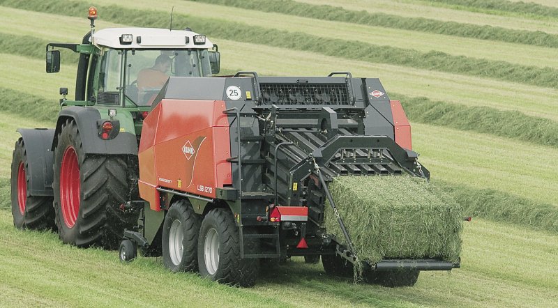Пресс-подборщик LSB 1270