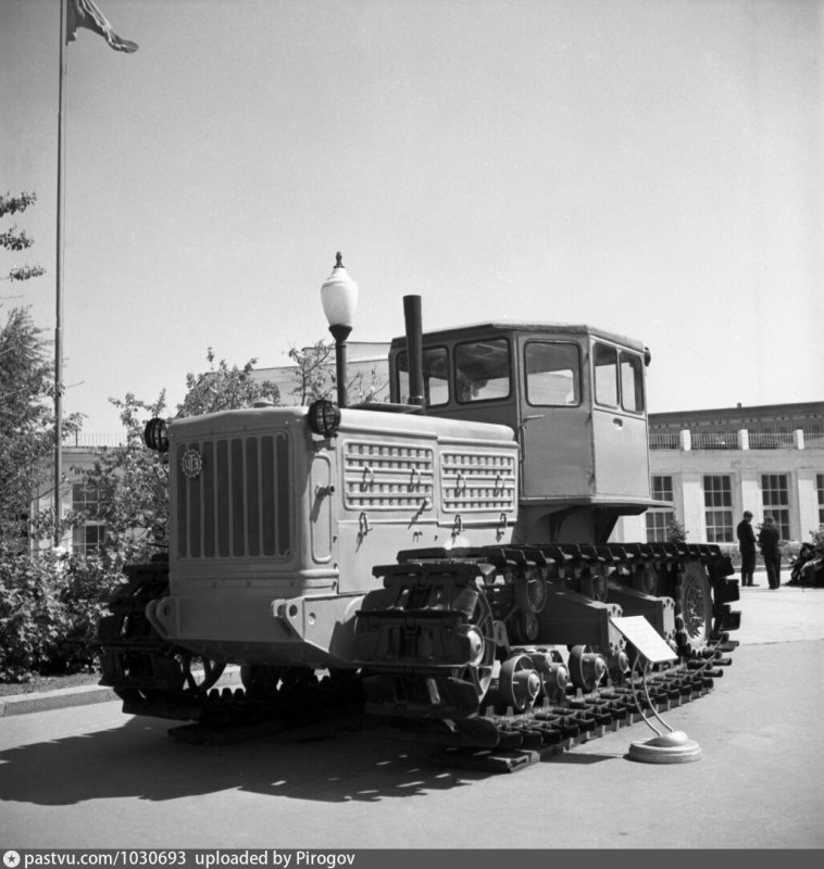 ЧТЗ Т-140