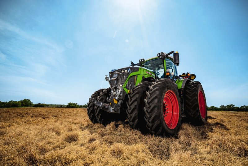 Трактор Fendt 900