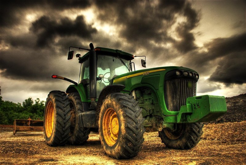 John Deere сочлененный трактор
