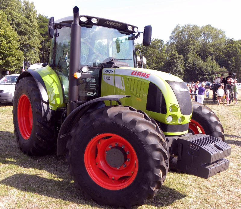 Трактор CLAAS Arion