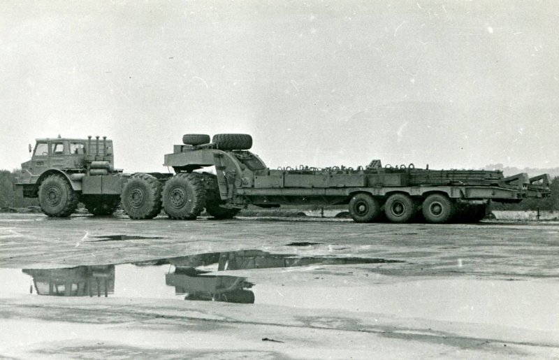 Грузовик Ермак МОАЗ 7411