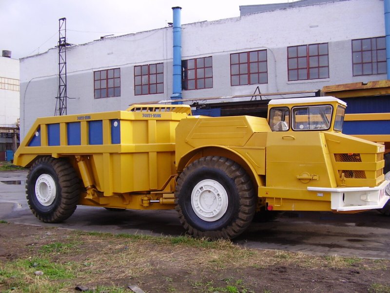 МОАЗ 7503