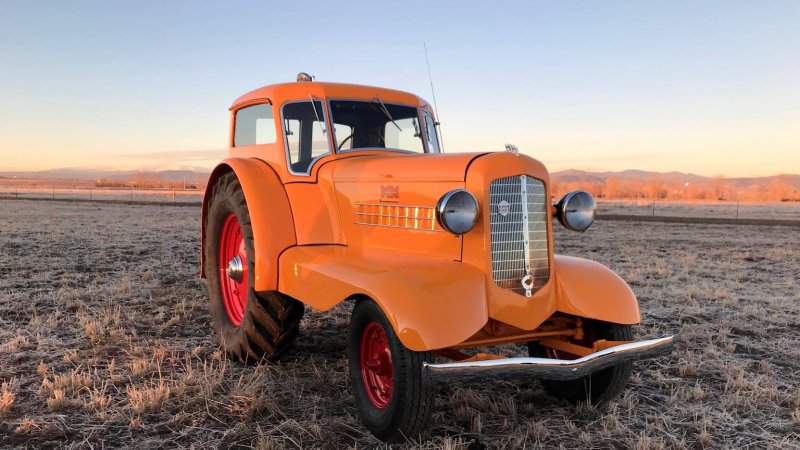 Minneapolis-Moline UDLX Comfortractor '1938–41википедия