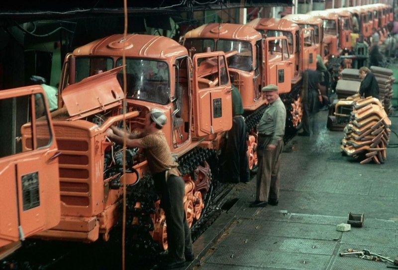 ДТ 75 Волгоградский тракторный завод