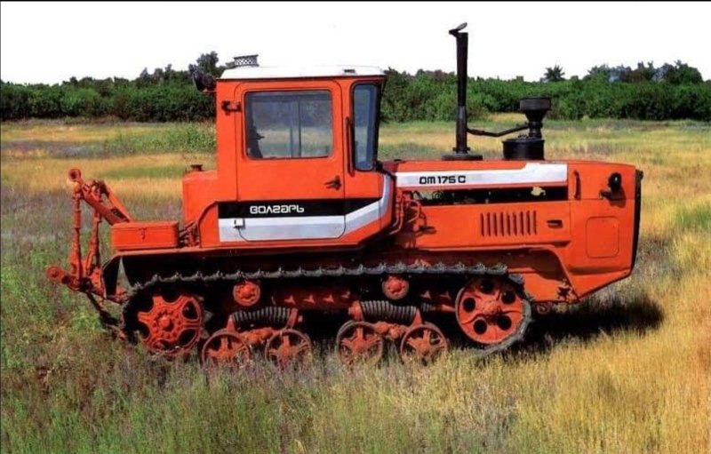Трактор ДТ-175м