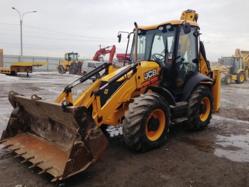 Экскаватор-погрузчик JCB 3cx