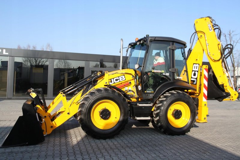 Экскаватор-погрузчик JCB 5cx