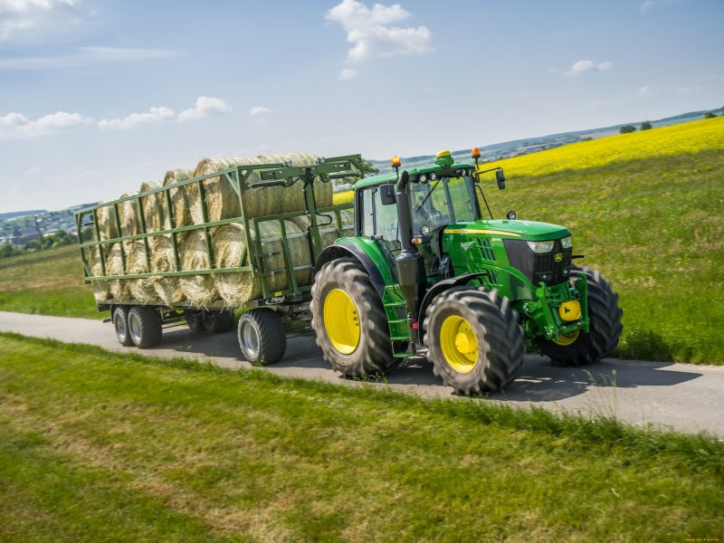 John Deere 6175m