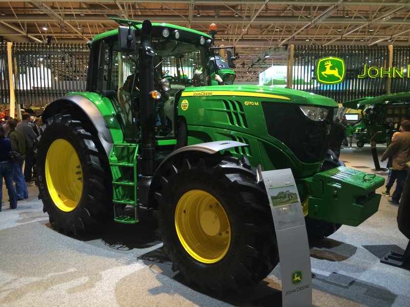 John Deere 6170