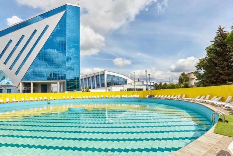 Дворец водного спорта Минск открытый бассейн