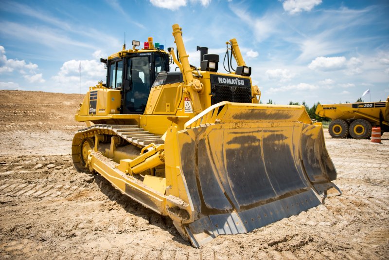 Бульдозер Komatsu d155w