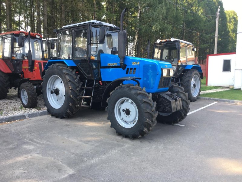 Трактор МТЗ 1222.3