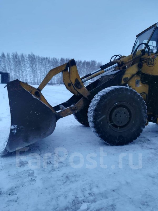 Погрузчик 200л.с.