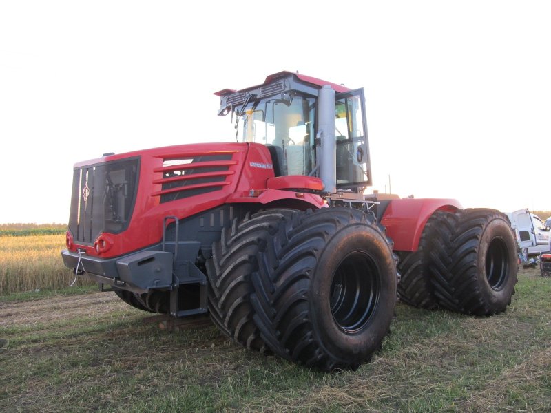 Трактор Кировец к-424