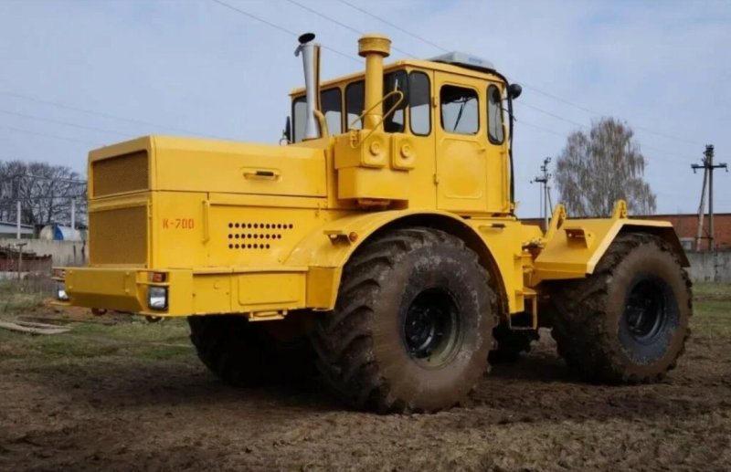 К700 Кировец трактор