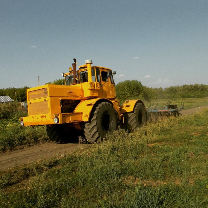 Кировец 754