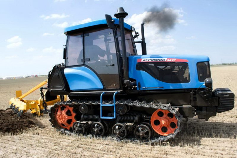 Трактор Агромаш 90тг ДТ 75