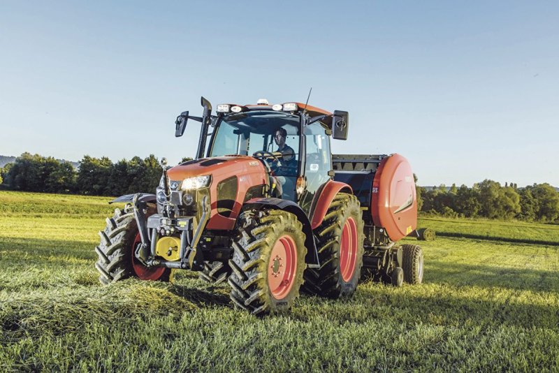Kubota m110gx
