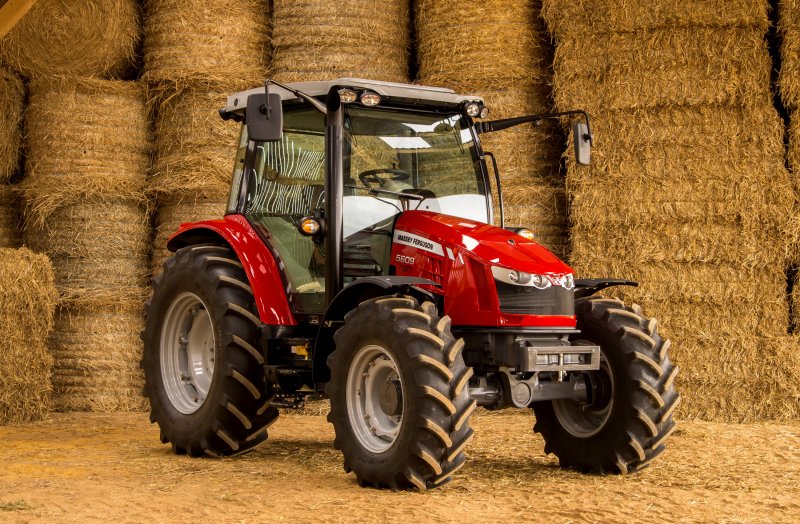 Трактор колесный Massey Ferguson