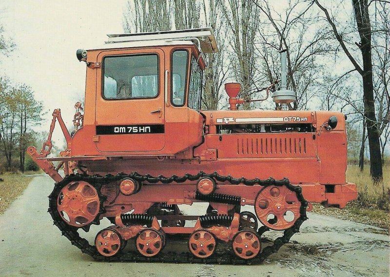 ДТ 75 трактор новый