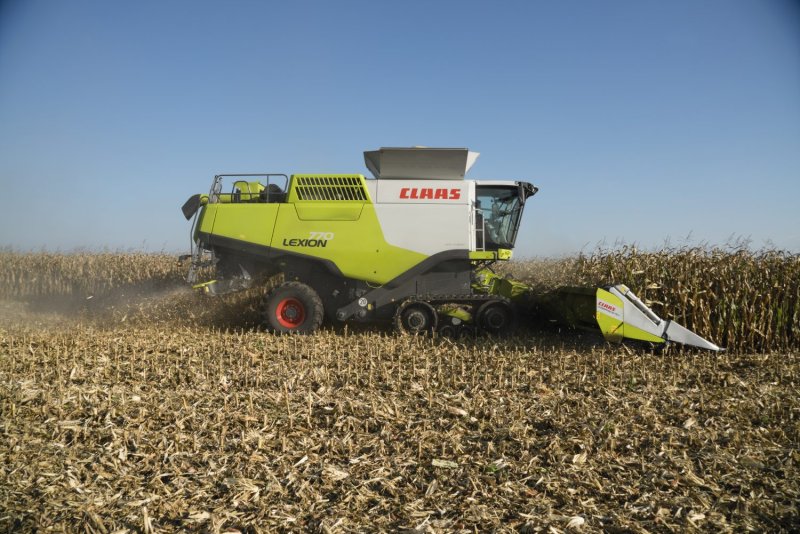 Уборочный комбайн кукуруза, CLAAS
