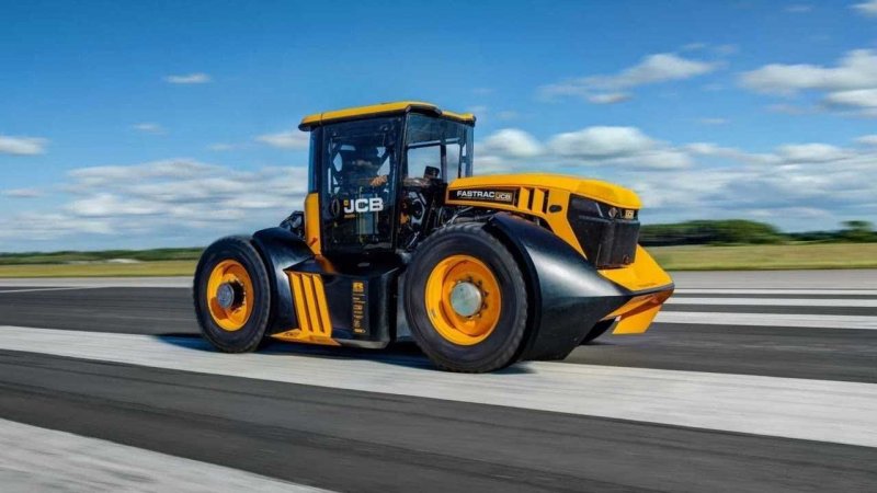 JCB Fastrac 8000