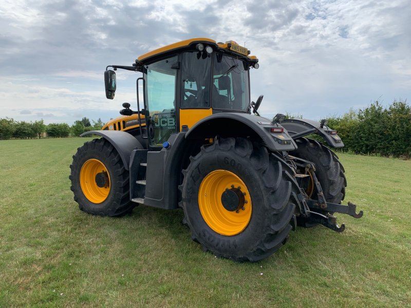 JCB 4220