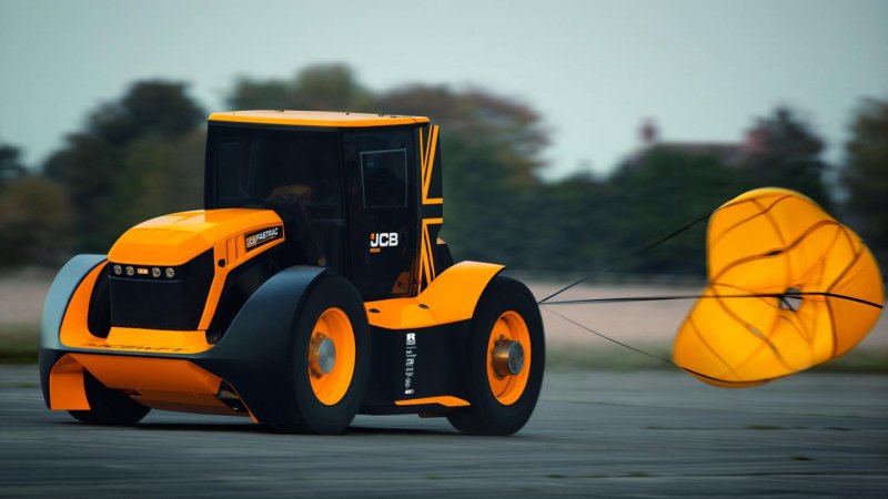 JCB Fastrac two 247 км/ч