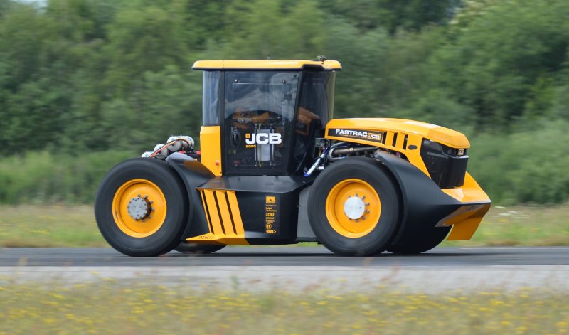 Fastrac (фастрак) - трактор JCB