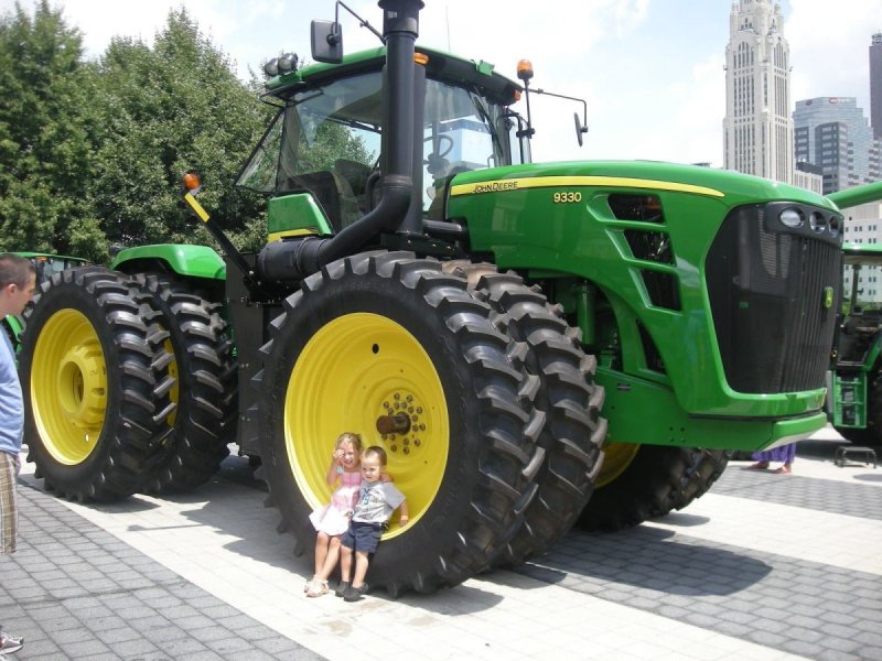 John Deere 595
