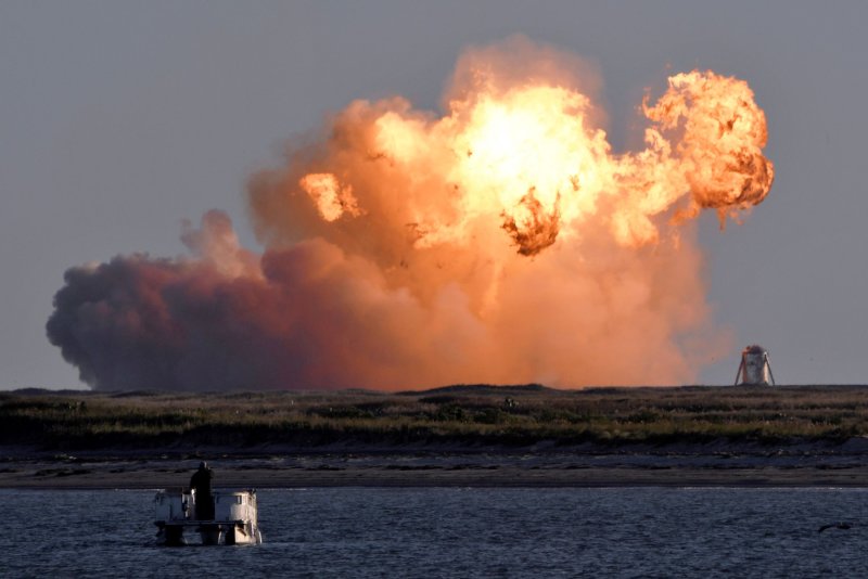 Starship SPACEX взорвался