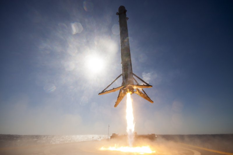 Falcon 9 ступени