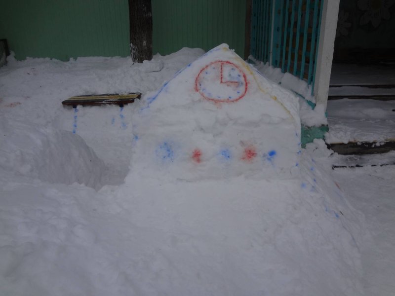 Ракета из снега