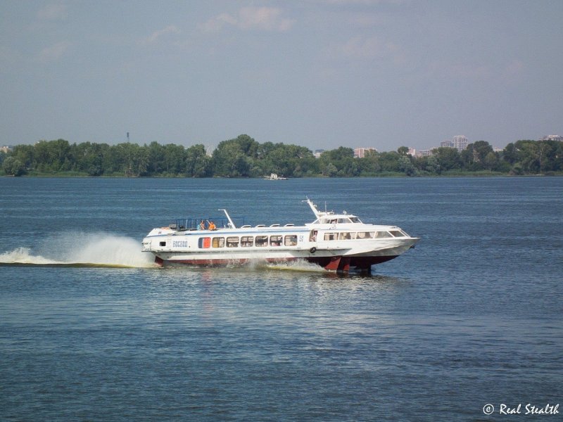 Теплоход Восход 51