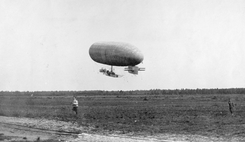 Дирижабль Россия 1885