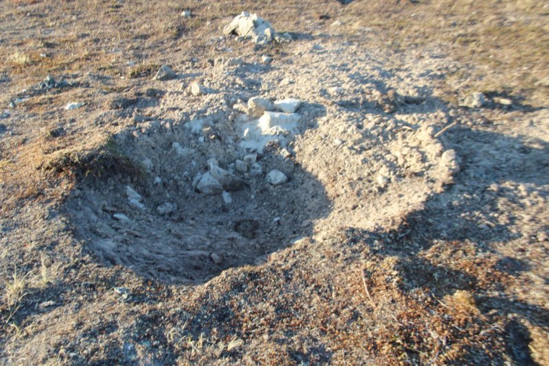Воронки от снарядов