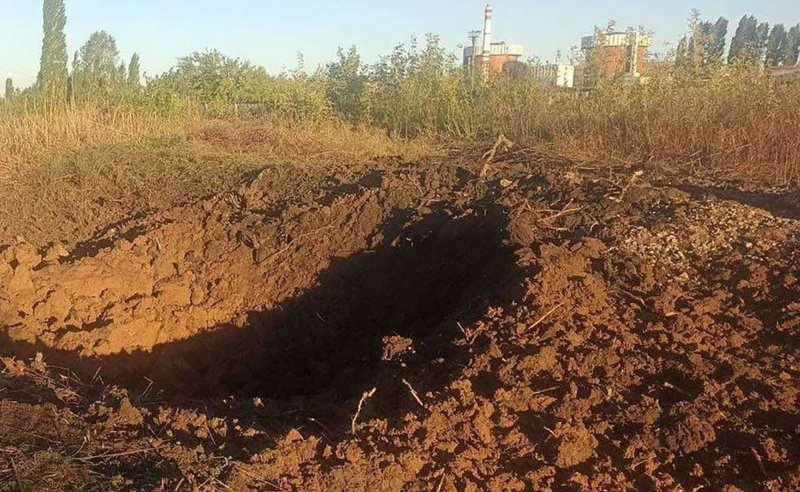 Воронка от удара калибра