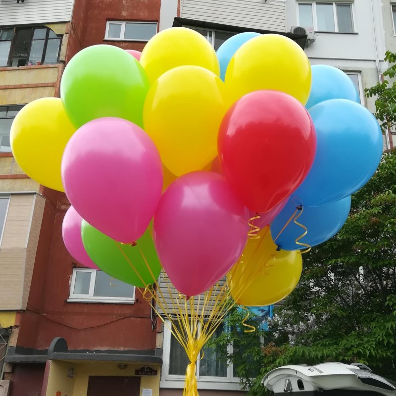 Разноцветные шары гелиевые