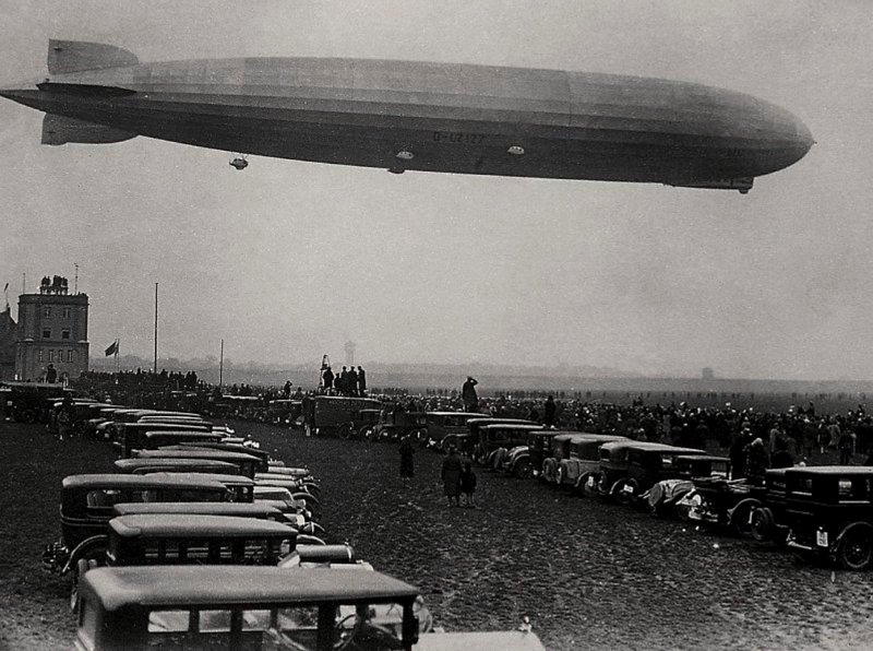 LZ 127 «Граф Цеппели́н»