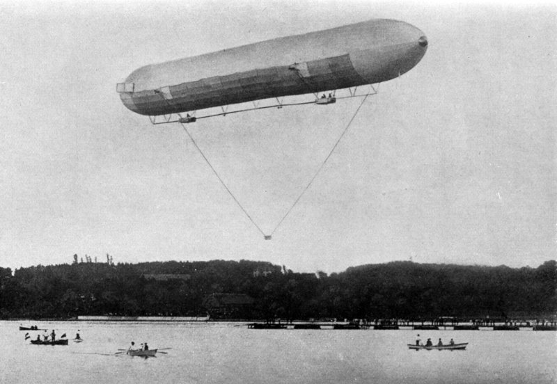 Дирижабль Цеппелина 1900