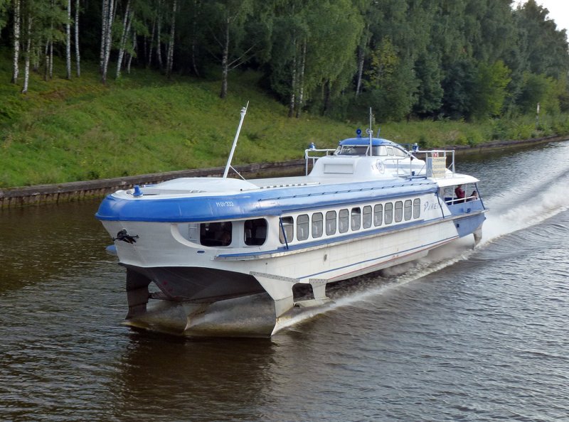 Теплоход ракета Омск