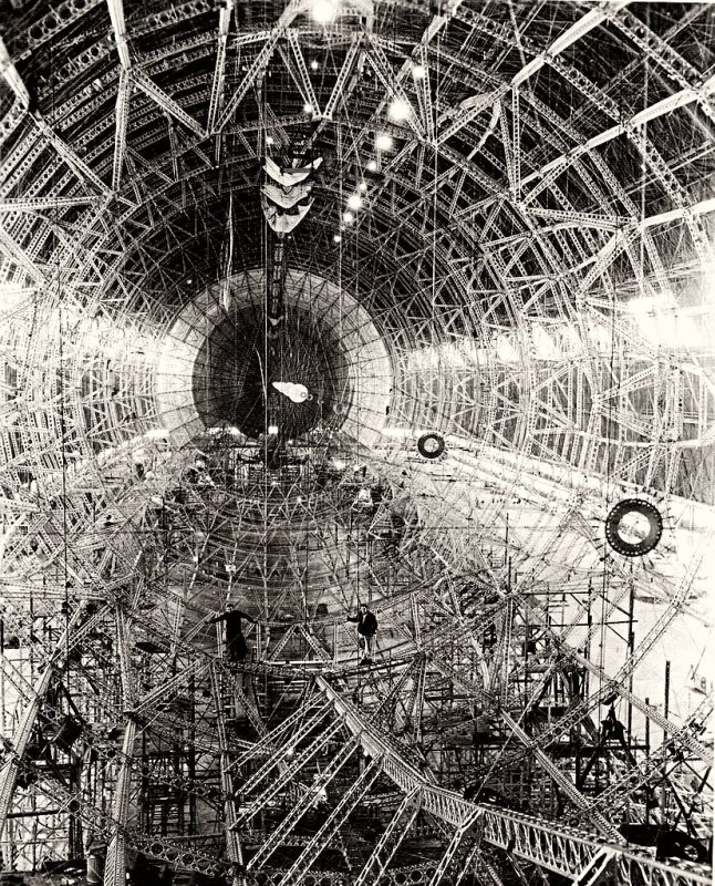 Строительство дирижабля USS Akron 1930