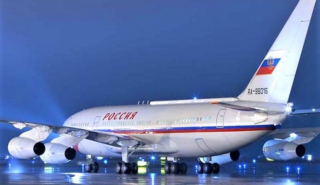 Самолет президента РФ ил-96-300