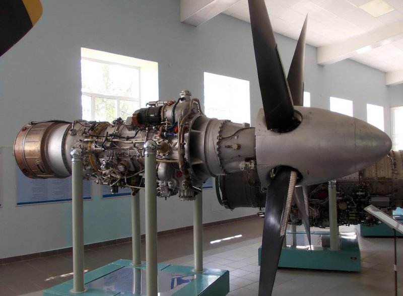 Авиационный турбовинтовой двигатель АИ-20