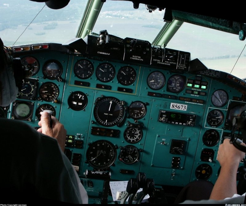Ту 154 Cockpit