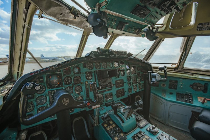 Ту 154 м2 кабина