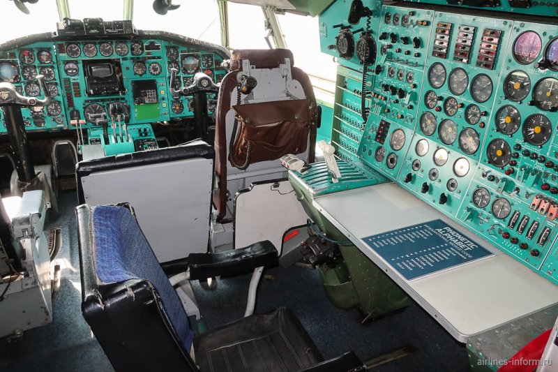 Ту 154 кабина