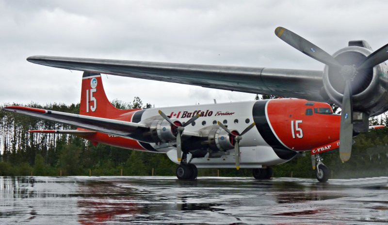 Buffalo Airways dc4