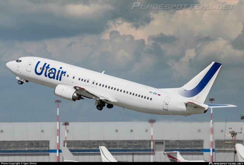 Боинг 737 UTAIR